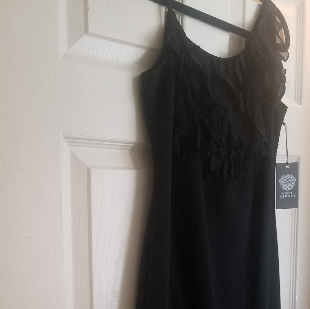 New - pretty Vince Camuto -black cocktail dress